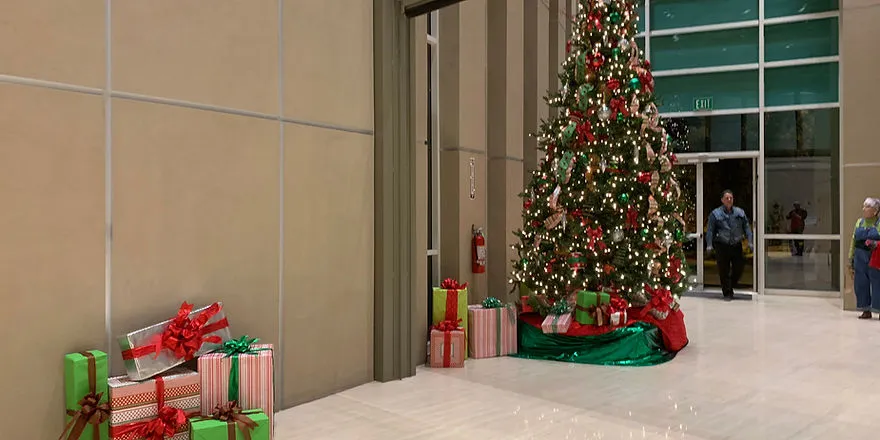 Marnell Plaza holiday tree